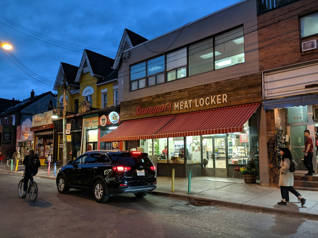 toronto street market scene